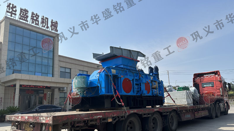 處理熟料用什么破碎機(jī)合適？用對(duì)輥破碎機(jī)行嗎？