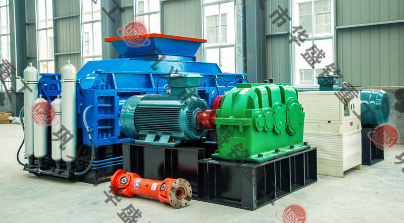 大型全液壓對輥制砂機(jī)